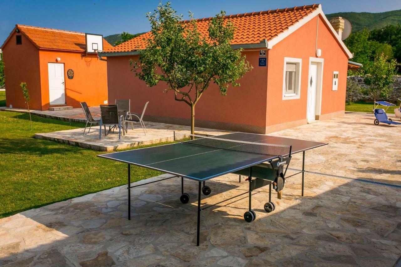 Vacation House Radosic Radosic  Extérieur photo