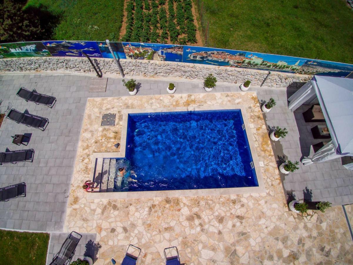 Vacation House Radosic Radosic  Extérieur photo