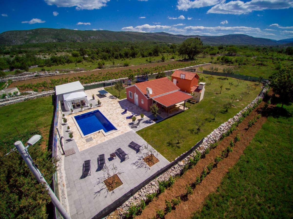 Vacation House Radosic Radosic  Extérieur photo